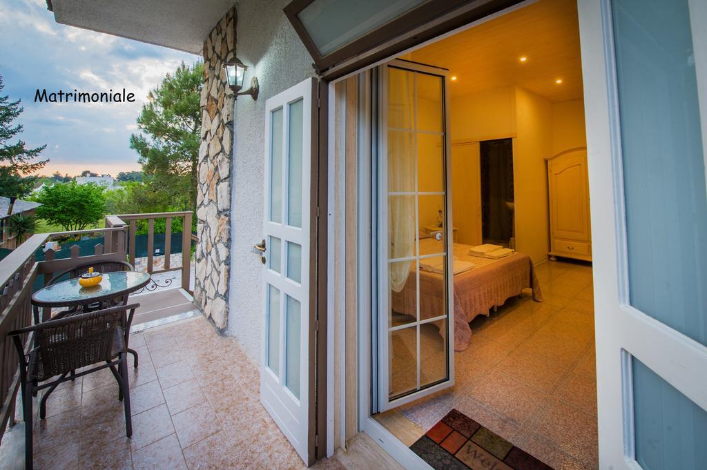 La Cutizza B&B Martina Franca Exteriör bild