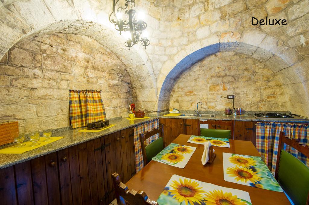 La Cutizza B&B Martina Franca Exteriör bild