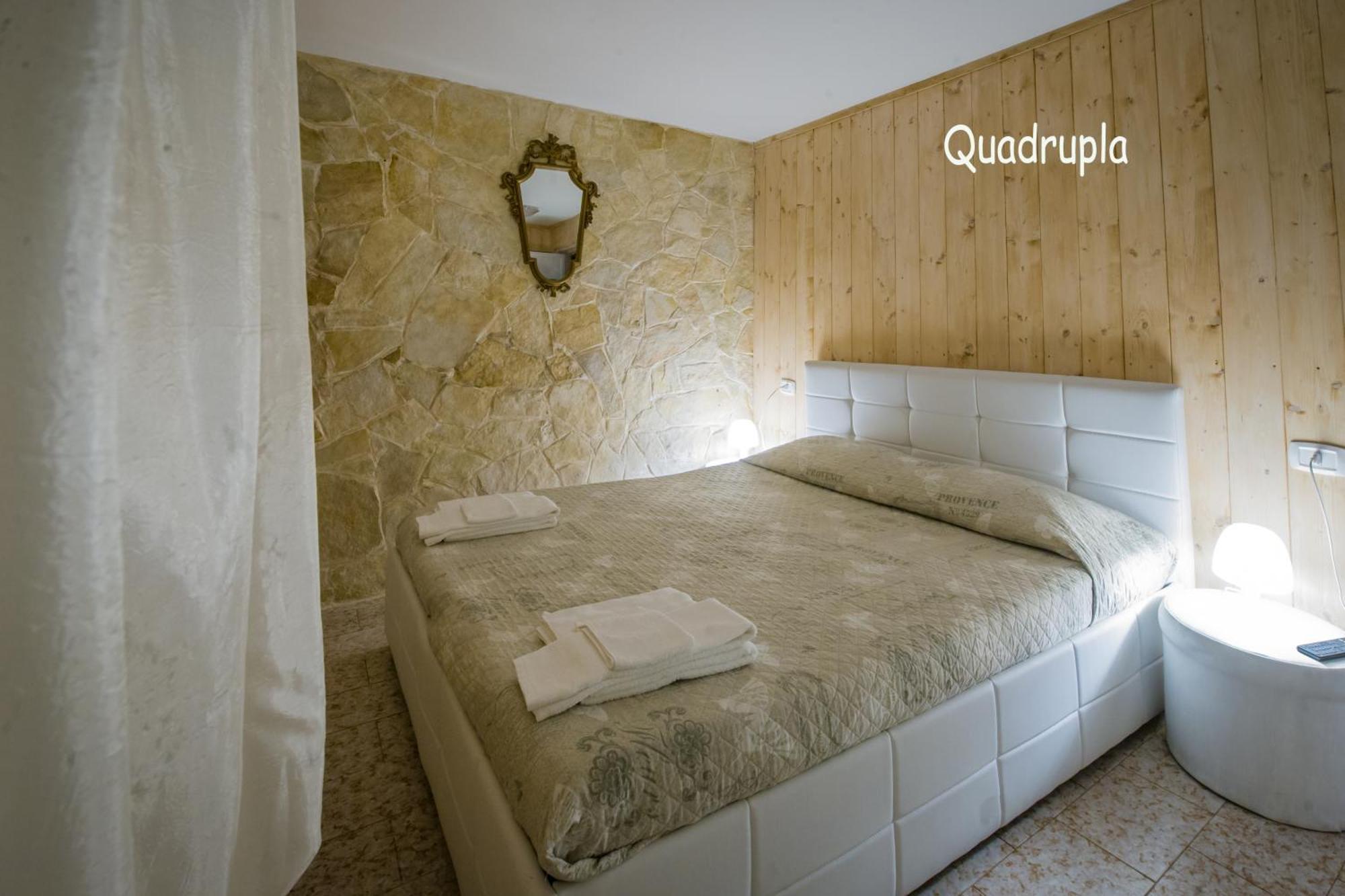 La Cutizza B&B Martina Franca Exteriör bild