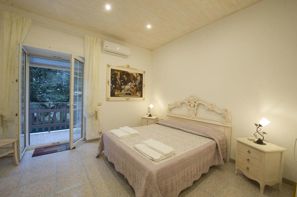 La Cutizza B&B Martina Franca Exteriör bild