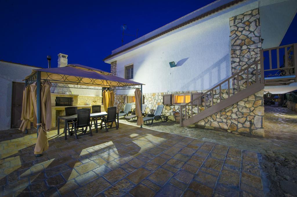 La Cutizza B&B Martina Franca Exteriör bild